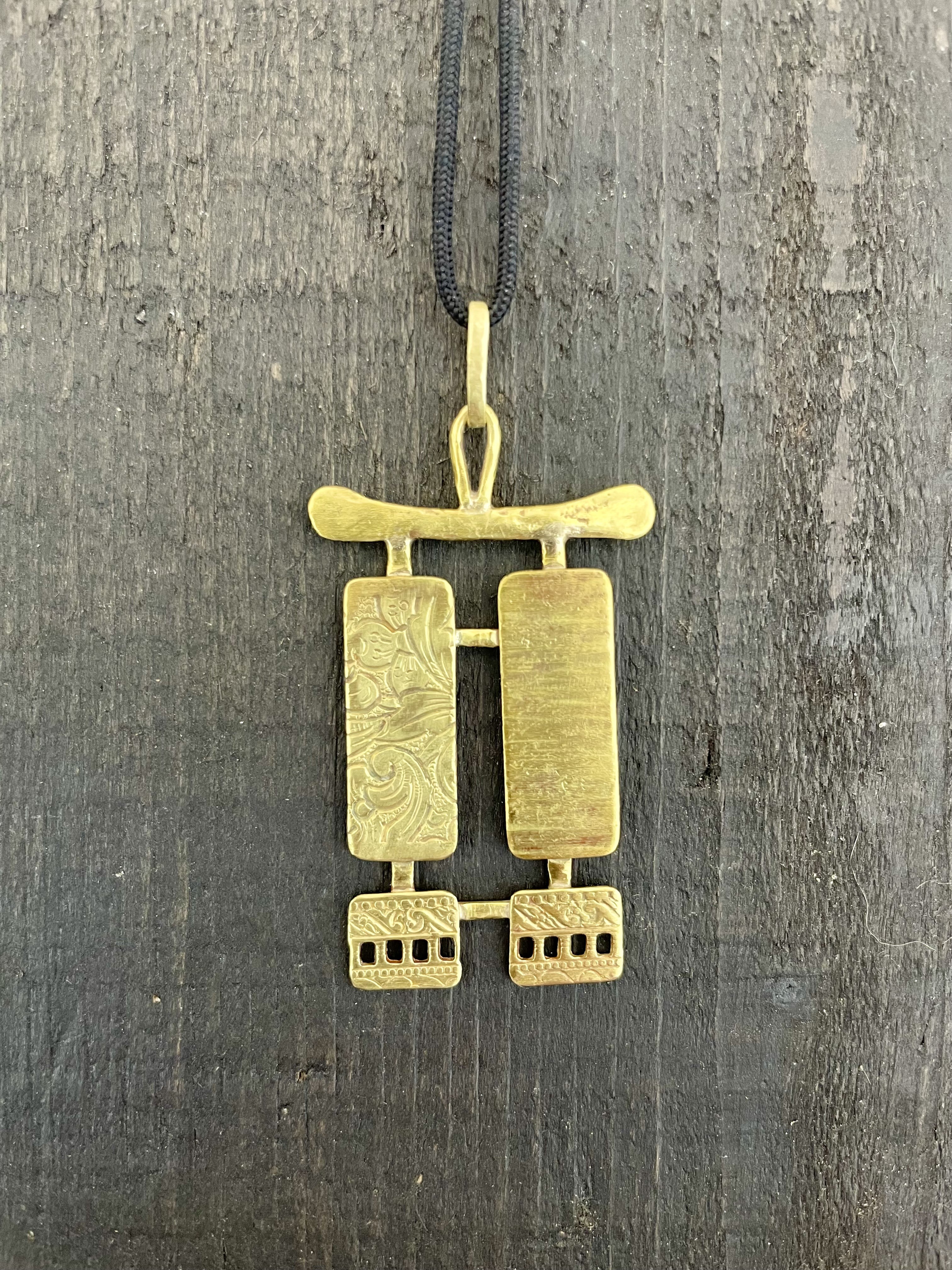PENDENTIF 485