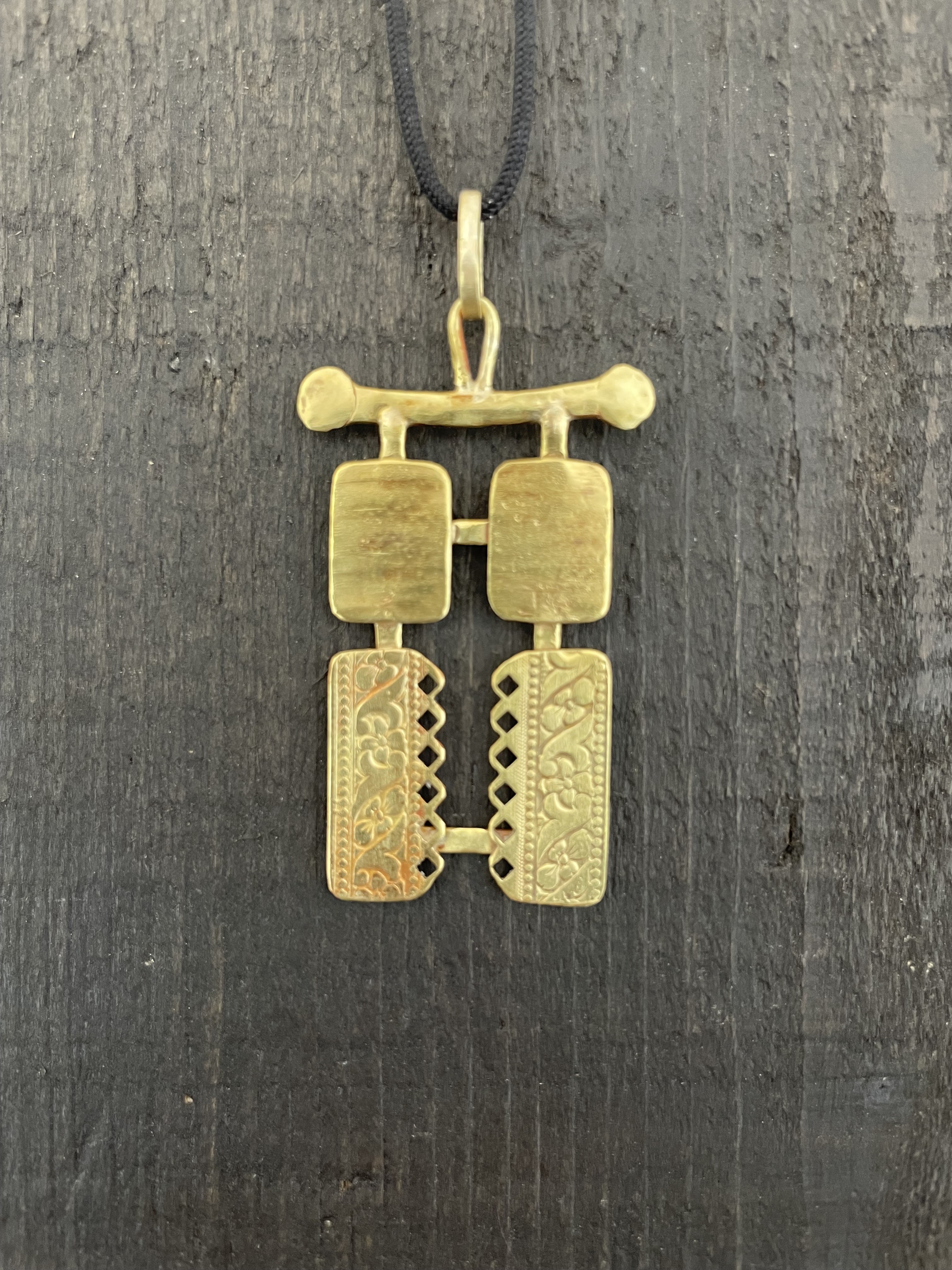 PENDENTIF 489