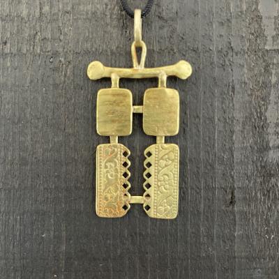 PENDENTIF 489