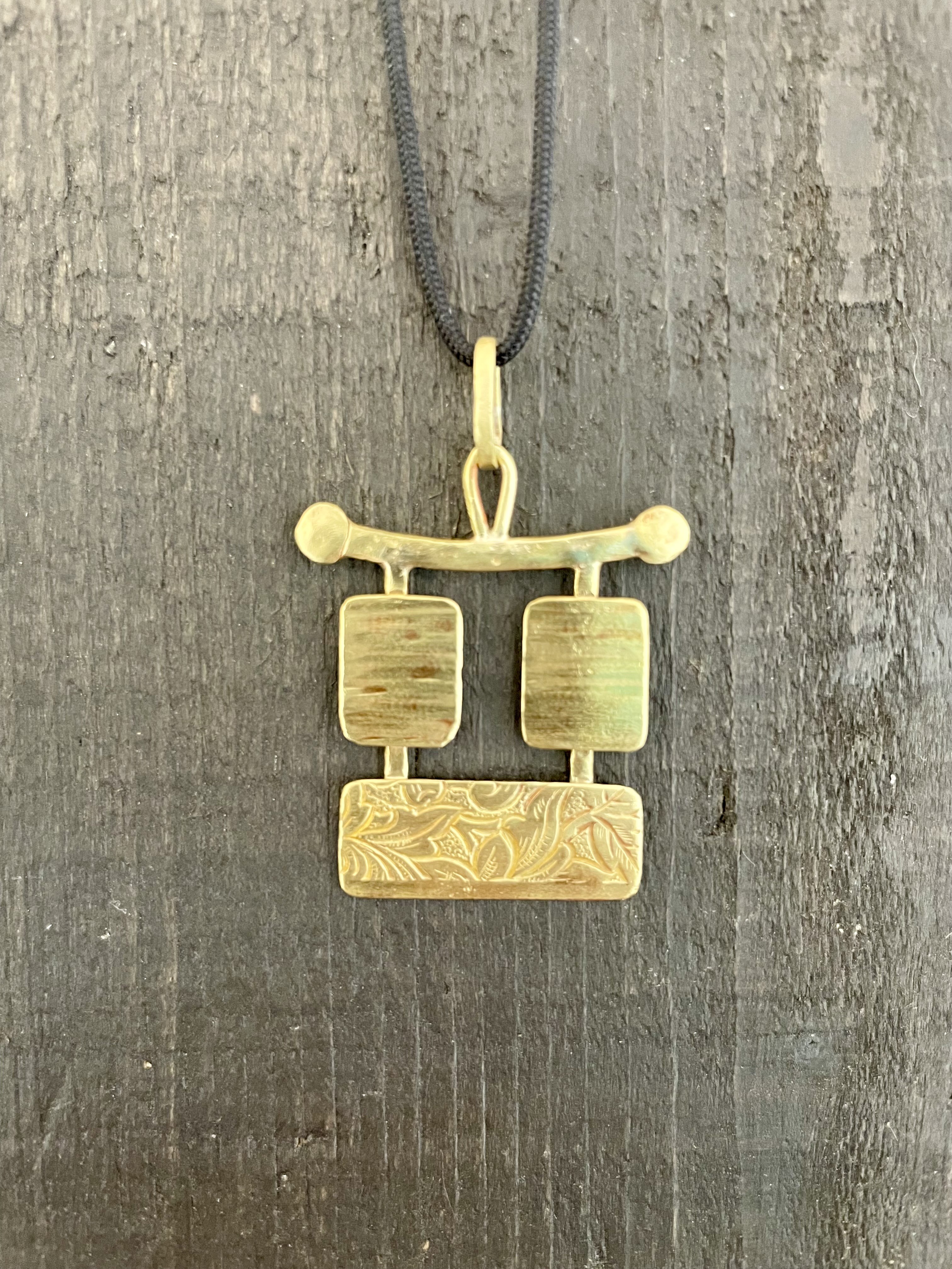 PENDENTIF 492