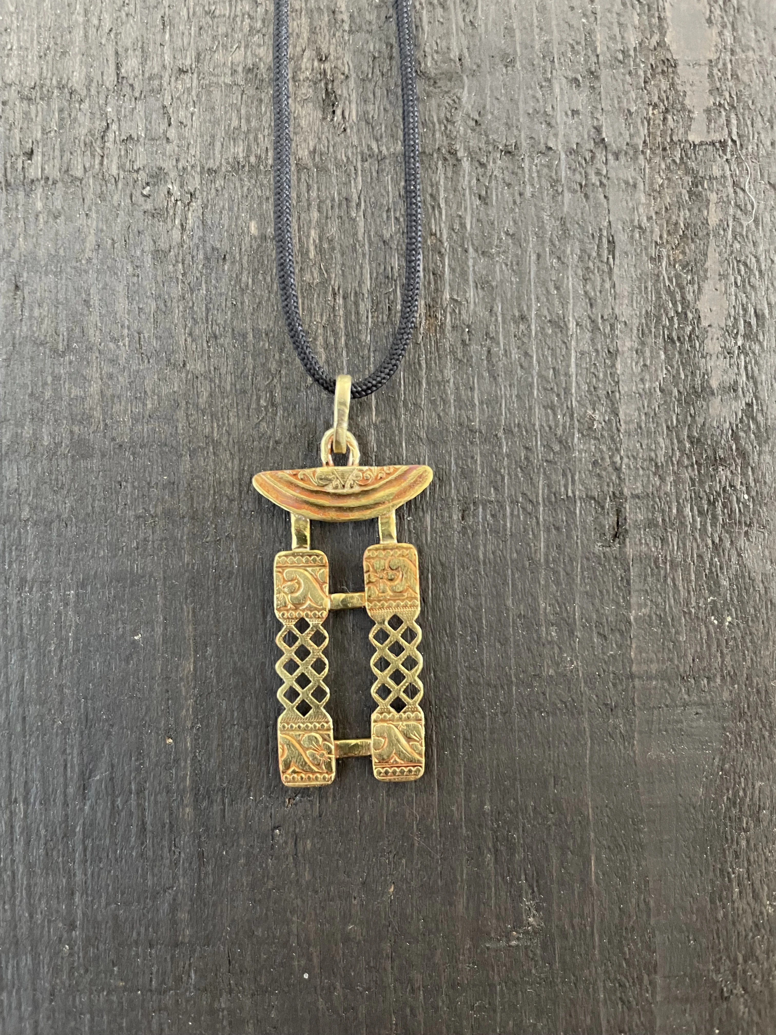 PENDENTIF 532