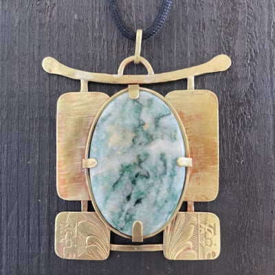 PENDENTIF 558