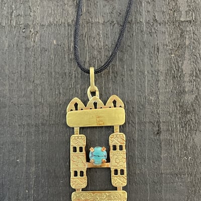 PENDENTIF 562