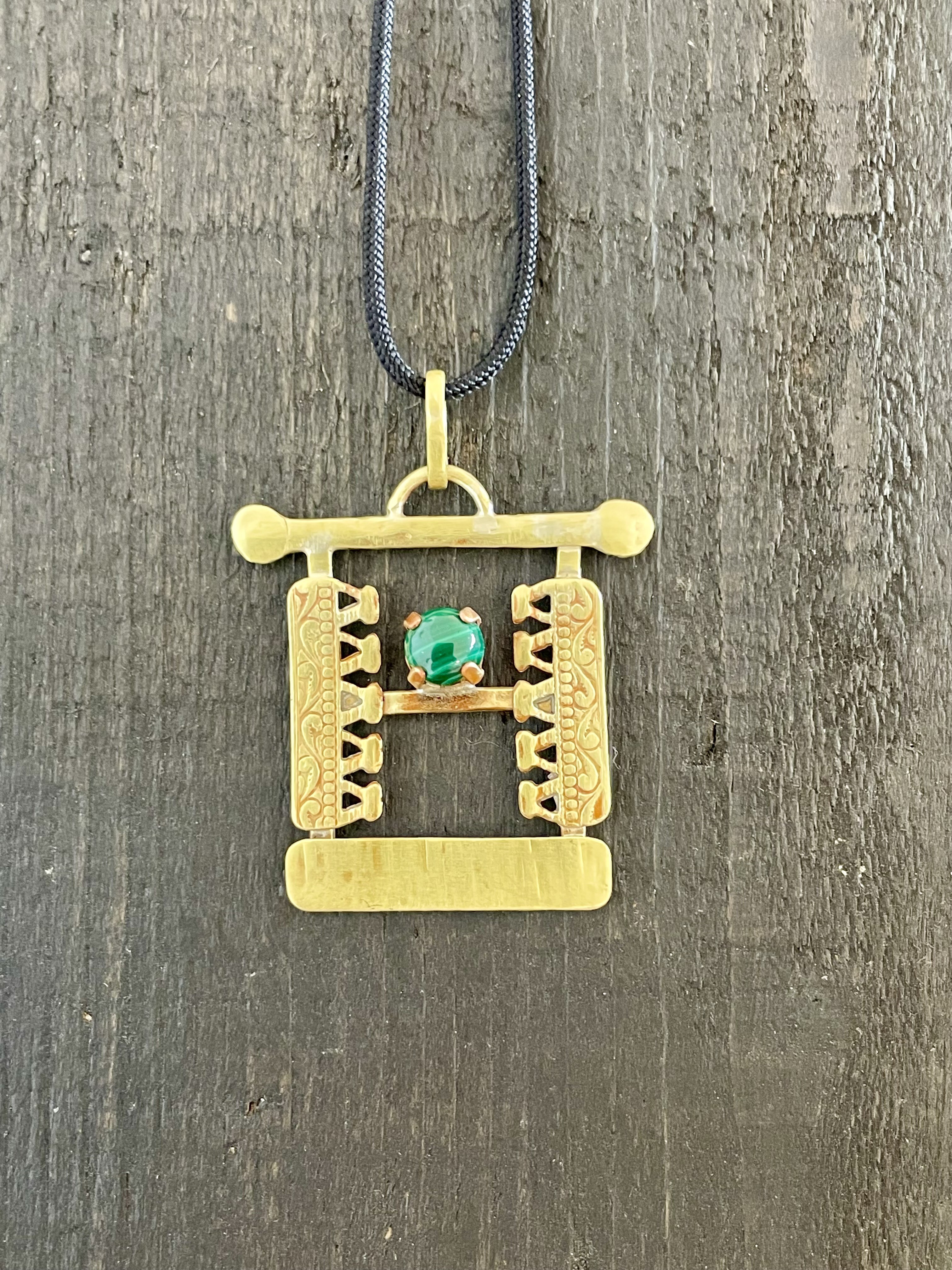 PENDENTIF 564