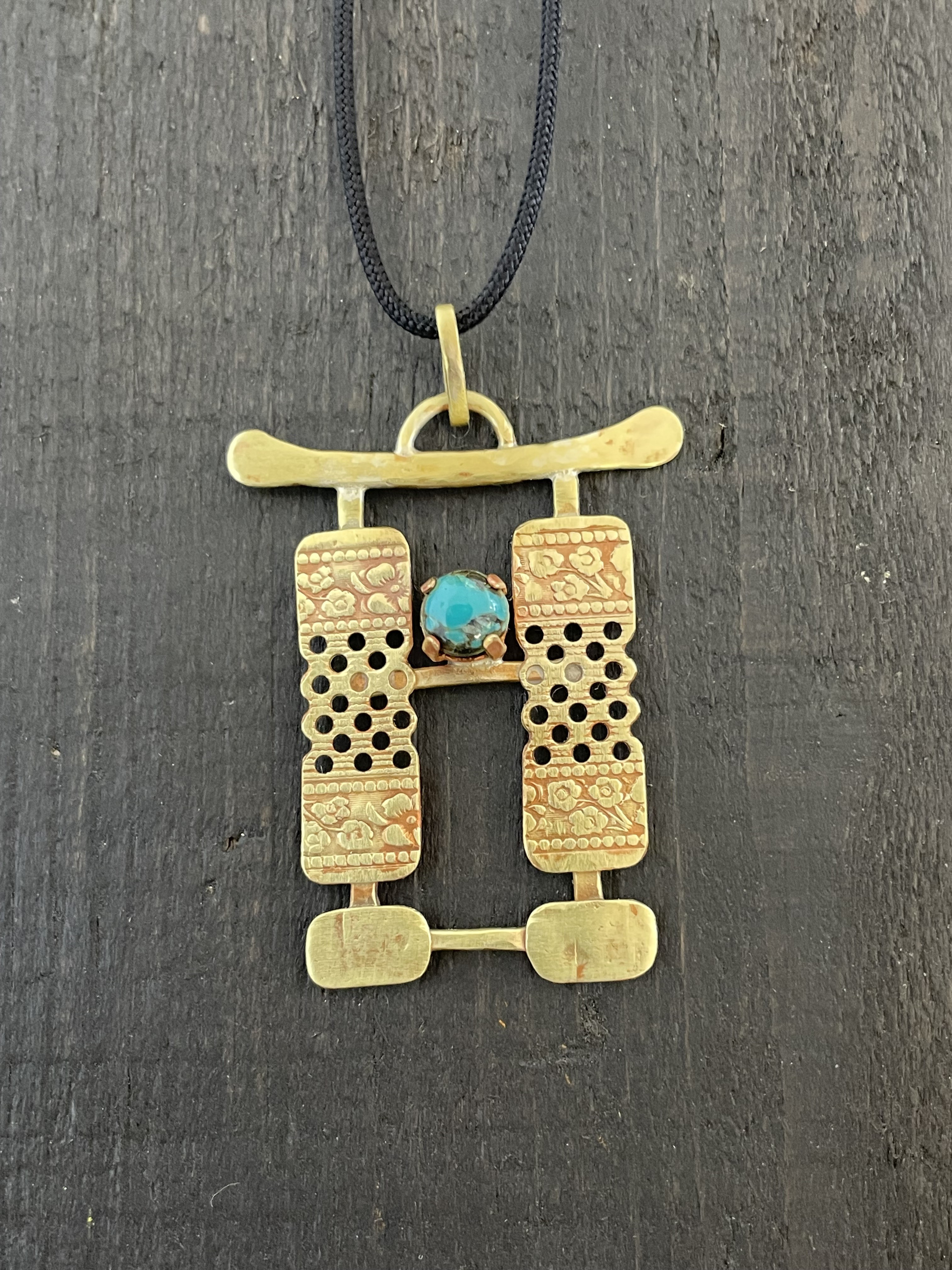 PENDENTIF 567